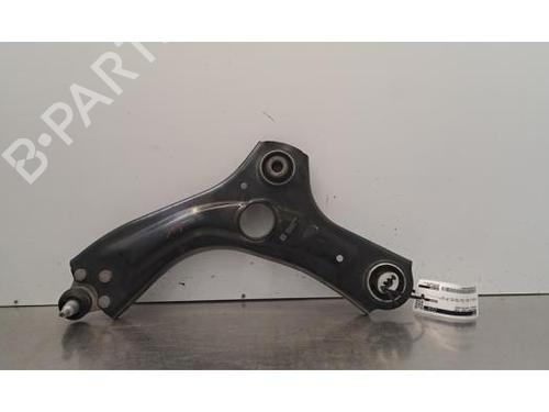 Used Left front suspension arm Left front suspension arm RENAULT CAPTUR II (HF_) TCe 155 (HFMN) (154 hp) 40050286 40050286