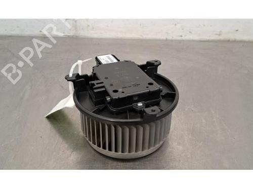 Heater blower motor LAND ROVER RANGE ROVER SPORT II (L494) 3.0 SDV6 4x4 | BP24511711M62 