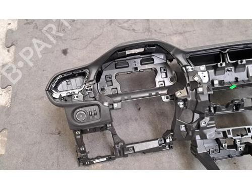 Instrumentbræt OPEL CORSA F (P2JO) Corsa-e | BP38196017C46 - Image 2
