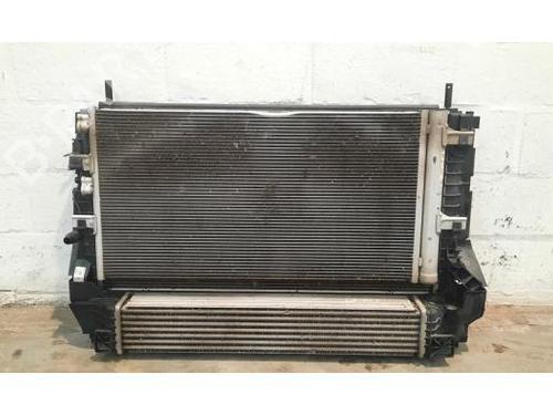 Used Radiator set BMW X2 (F39) xDrive 20 i (192 hp) 23618656