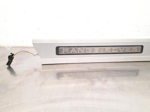 Used Door moulding trim LAND ROVER RANGE ROVER SPORT II (L494) 3.0 SDV6 4x4 (306 hp) 23590301