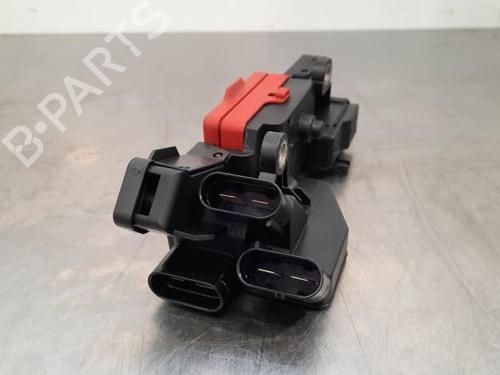 Used Fuse box LAND ROVER RANGE ROVER SPORT III (L461) P440e PHEV AWD (441 hp) 19649595