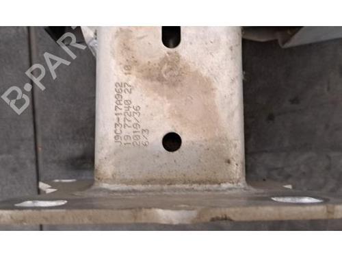 Rear bumper reinforcement JAGUAR E-PACE (X540) 2.0 D180 AWD | BP37038202C73 - Image 5