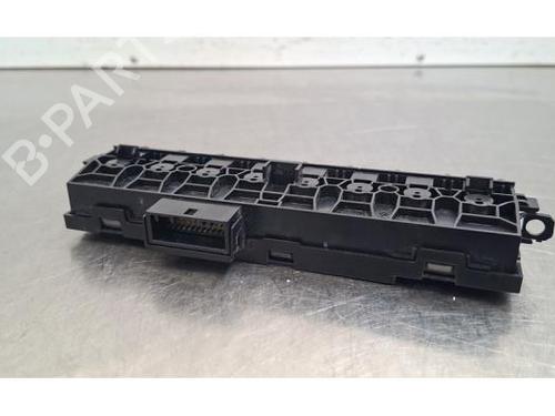Warning switch RENAULT MASTER III Van (FV) 2.3 dCi 135 FWD (FV0N, FV08, FV06, FV00, FV1S) | BP36657397I22 - Image 4