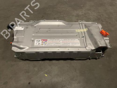 Batteri TOYOTA YARIS (_P21_, _PA1_, _PH1_) 1.5 (MXPA11) (125 hp) 32128959