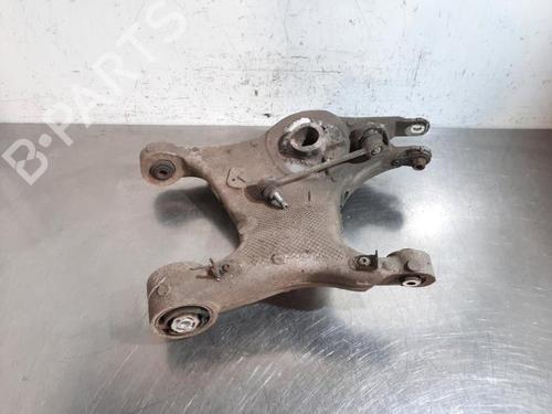Venstre bagtil bærearm JAGUAR F-PACE (X761) 2.0 TD4 (180 hp) 24102087