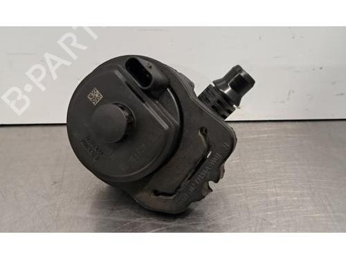 Used Auxiliary water pump BMW X1 (U11) xDrive 25 e Plug-in-Hybrid (245 hp) 31283151