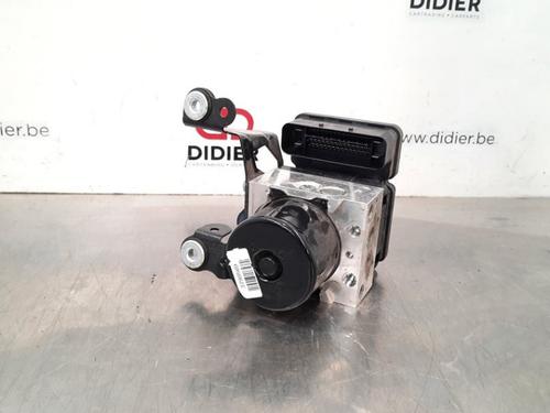 Used ABS pump VOLVO XC60 I SUV (156) D3 (150 hp) 10897183