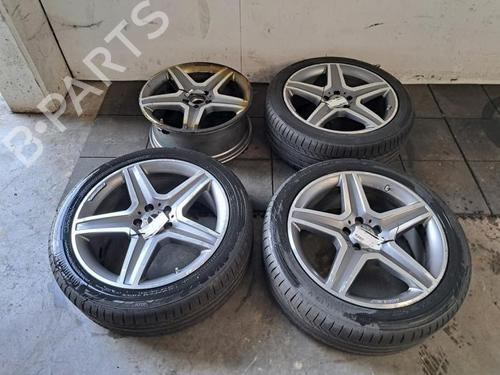Used Rim MERCEDES-BENZ GLA-CLASS (X156) GLA 220 CDI (156.903) (170 hp) 23613103