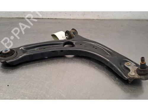 Used Right front suspension arm AUDI Q3 (F3B) 35 TFSI (150 hp) 29234367