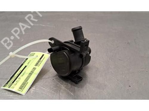 Used Auxiliary water pump LAND ROVER RANGE ROVER EVOQUE (L538) 2.0 D 4x4 (150 hp) 30057189