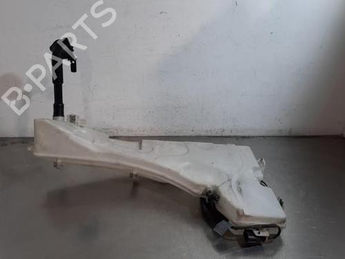 Used Windscreen washer tank Windscreen washer tank BMW X6 (E71, E72) xDrive 50 i (408 hp) 40517711 40517711