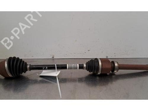 Used Right front driveshaft Right front driveshaft PEUGEOT 308 III (FB_, FH_, FP_, F3_, FM_) BlueHDi 130 (FBYHZL, FBYHZT) (131 hp) 34572281 34572281