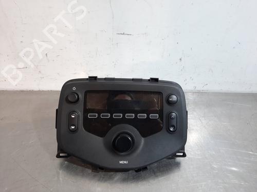 Used Switch PEUGEOT 108 1.0 VTi (69 hp) 15037779