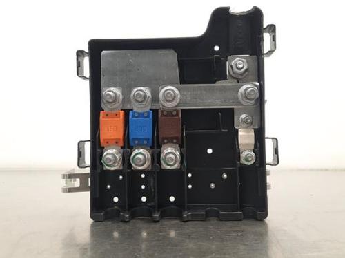 Used Fuse box Fuse box 34198167 34198167