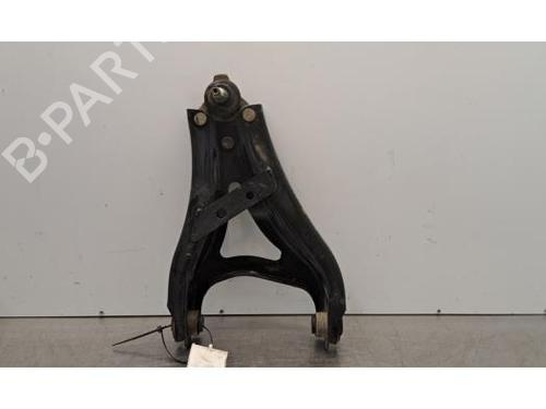 right-front-suspension-arm-dacia-duster-hm_-2017-39453039 main image
