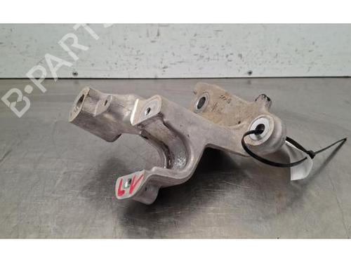 Used Engine mount Engine mount RENAULT MEGANE IV Hatchback (B9A/M/N_) 1.6 TCe 205 (B9MV) (205 hp) 39646042 39646042