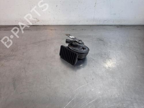 horn-jaguar-e-pace-x540-2017-34254719 main image