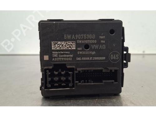 Used Electronic module Electronic module VW GOLF VIII Variant (CG5, DB5) 2.0 TDI (116 hp) 33476766 33476766