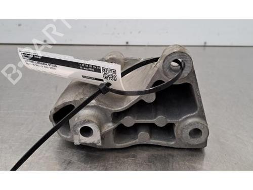Gearbox mount SUZUKI S-CROSS 1.4 Smart Hybrid (AKP414) | BP39180024M88 - Image 3
