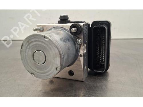 Used ABS pump ABS pump MERCEDES-BENZ CLA (C118) CLA 180 (118.384) (136 hp) 32820731 32820731