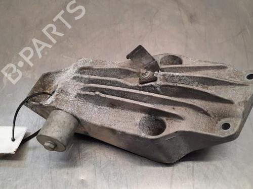 Used Engine mount BMW X5 (G05, F95) xDrive 30 d (265 hp) 23624162