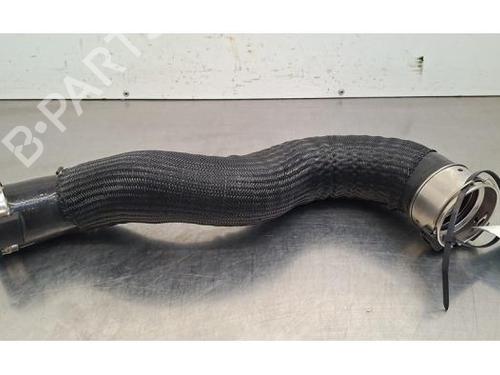 Intercooler-rør  Intercooler-rør  PEUGEOT 308 III (FB_, FH_, FP_, F3_, FM_) Hybrid 180 (F3DGXT, F3DGMH) (181 hp) 35315032 35315032
