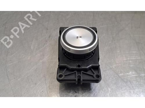 Used Gear lever Gear lever MG MG ZS SUV (ZS32) 1.5 Hybrid+ (197 hp) 34268459 34268459