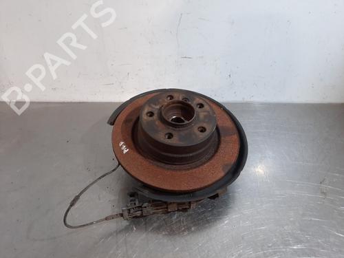 Used Right rear steering knuckle BMW 3 (F30, F80) 316 i (136 hp) 15971381