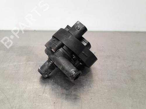 Used Auxiliary water pump MERCEDES-BENZ GLA-CLASS (X156) GLA 180 (156.942) (122 hp) 15025514