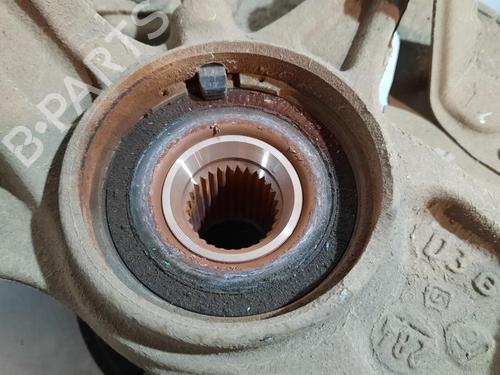 Right front steering knuckle PEUGEOT 3008 II SUV (MC_, MR_, MJ_, M4_) 1.5 BlueHDi 130 | BP23639086M26 