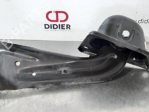 Used Right rear suspension arm VW GOLF VII (5G1, BQ1, BE1, BE2) 1.4 TSI (125 hp) 10880267