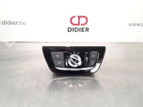 switch-bmw-5-g30-f90-520-d-18347910-9493734-2016-10897701 main image