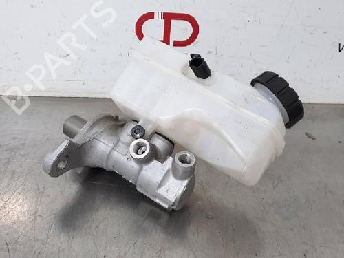 Used Brake master cylinder RENAULT CLIO IV Grandtour (KH_) 0.9 TCe 90 (90 hp) 10812479