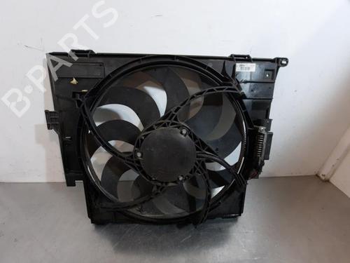 Køleventilator elektrisk BMW 1 (F21) 114 i (102 hp) 23581691