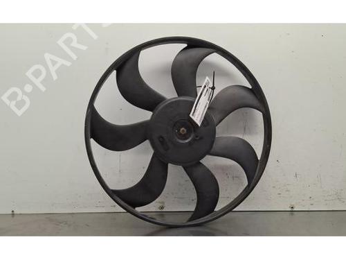 radiator-fan-renault-megane-iv-hatchback-b9amn_-2015-39645989 main image