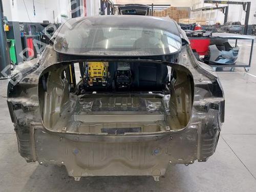 Rat TESLA MODEL 3 (5YJ3) EV | BP35315200C49  - Image 27