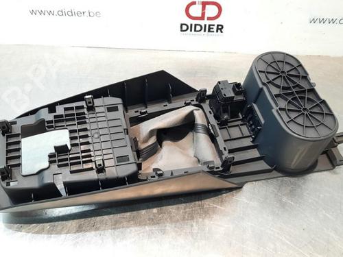 Middle console AUDI Q2 (GAB, GAG) 1.4 TFSI | BP10893631I22 