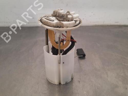 Used Fuel pump RENAULT TRAFIC III Van (FG_) 1.6 dCi 95 (FGMJ, FGMR) (95 hp) 23625792