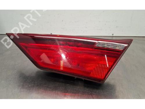 Used Right taillight BMW 1 (F40) 118 i (140 hp) 32398718