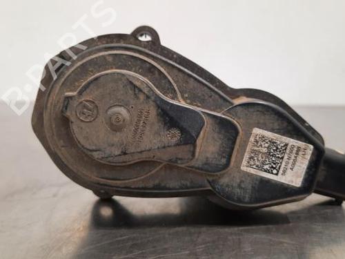 Used Electric handbrake HYUNDAI TUCSON (NX4E, NX4A) 1.6 T-GDi Hybrid 48V (150 hp) 20082700