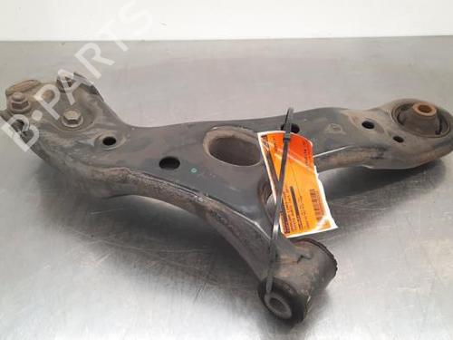 Used Left front suspension arm TOYOTA AURIS (_E18_) 1.2 (NRE185_, NRE185R) (116 hp) 18237050