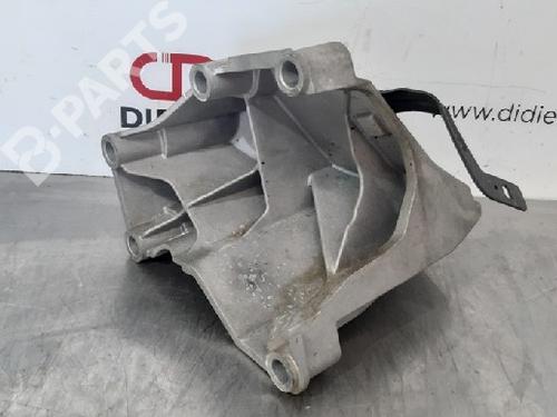 Used Engine mount Engine mount KIA STINGER (CK) 3.3 T-GDI 4WD (366 hp) 10879536 10879536