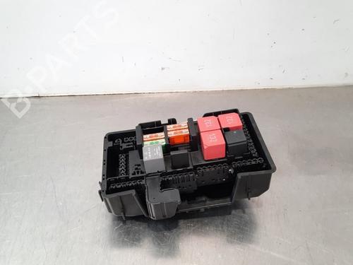 Used Fuse box MERCEDES-BENZ C-CLASS (W205) C 220 BlueTEC / d (205.003) (163 hp) 17114478