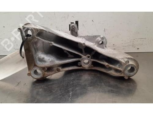 Used Engine mount Engine mount 39230844 39230844
