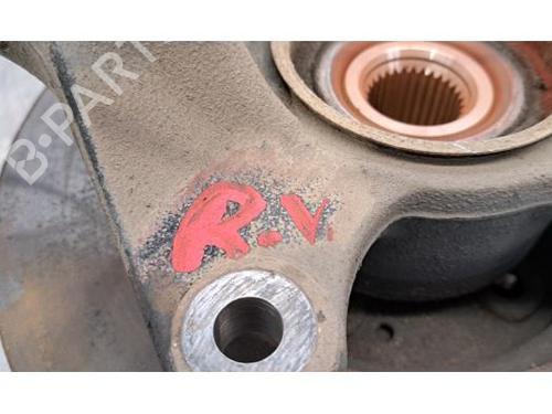 Right front steering knuckle MERCEDES-BENZ VITO Van (W447) 110 CDI (447.601, 447.603, 447.605) | BP24157164M26 