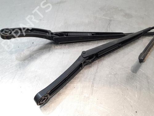 Front windshield wiper arm VW TAIGO (CS1) 1.0 TSI | BP15035689C143 