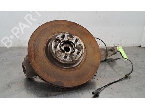 Used Left front steering knuckle LAND ROVER RANGE ROVER SPORT II (L494) 3.0 SDV6 4x4 (306 hp) 24871052
