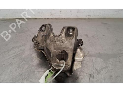 Used Engine mount BMW X5 (F15, F85) xDrive 30 d (258 hp) 26541004
