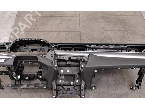 Salpicadero Salpicadero PEUGEOT 408 II (FP_, F3_, FM_) Hybrid 180 (F3DGXT) (181 hp) 36366403 36366403